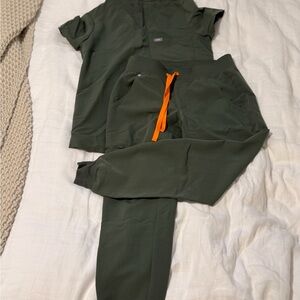 Figs Olive Green Scrub Top